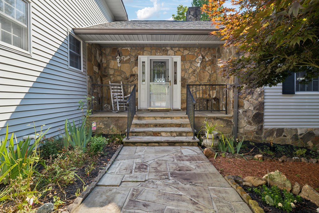 417303 Blairsville Residential