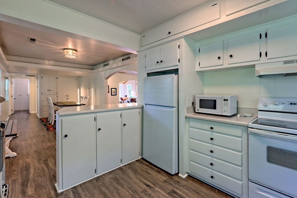 417304 Hayesville Residential