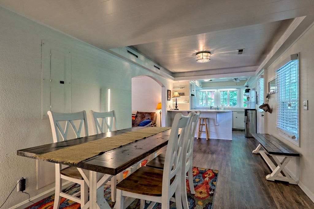 417304 Hayesville Residential