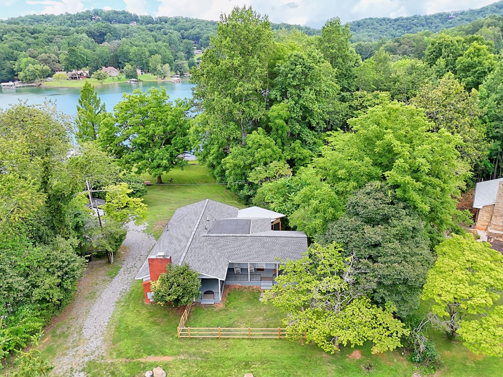 417304 Hayesville Residential
