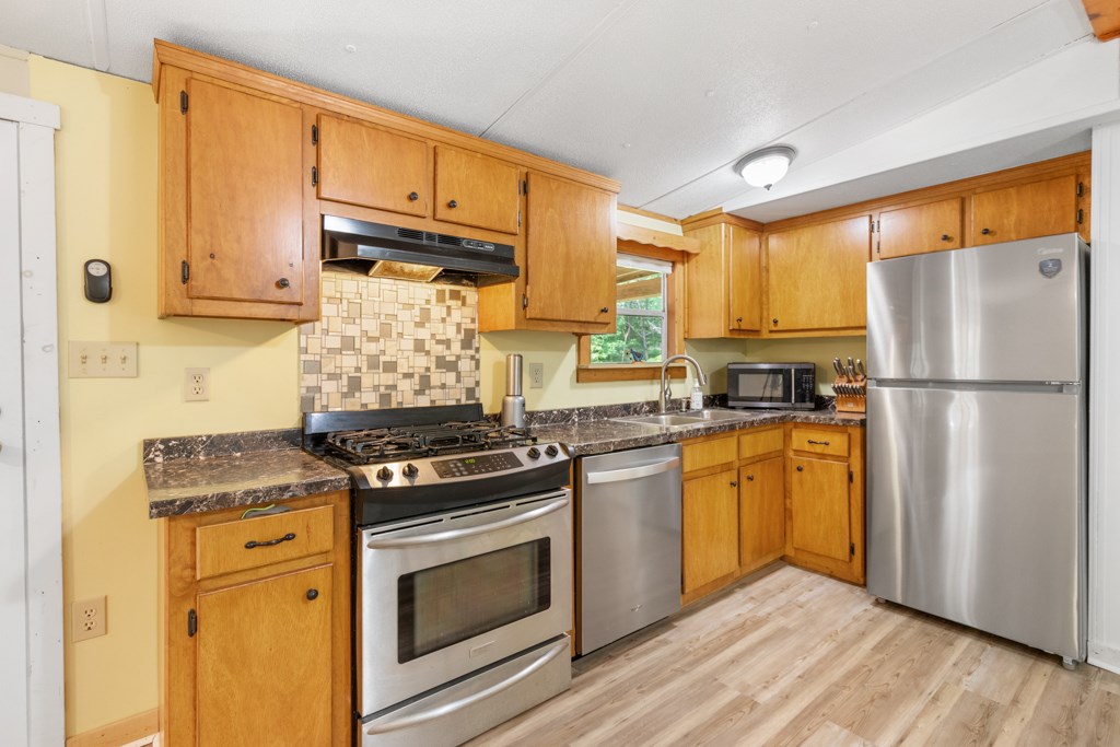 417306 Blue Ridge Residential