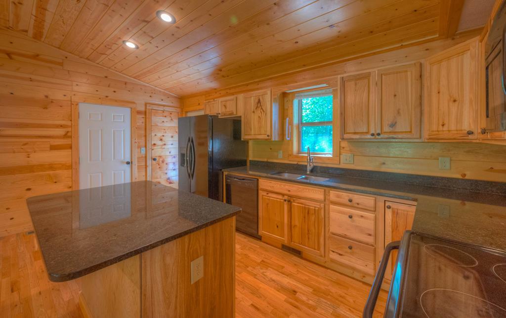417308 Murphy Residential