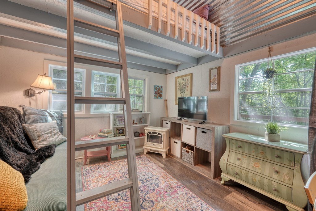 417310 Blairsville Residential