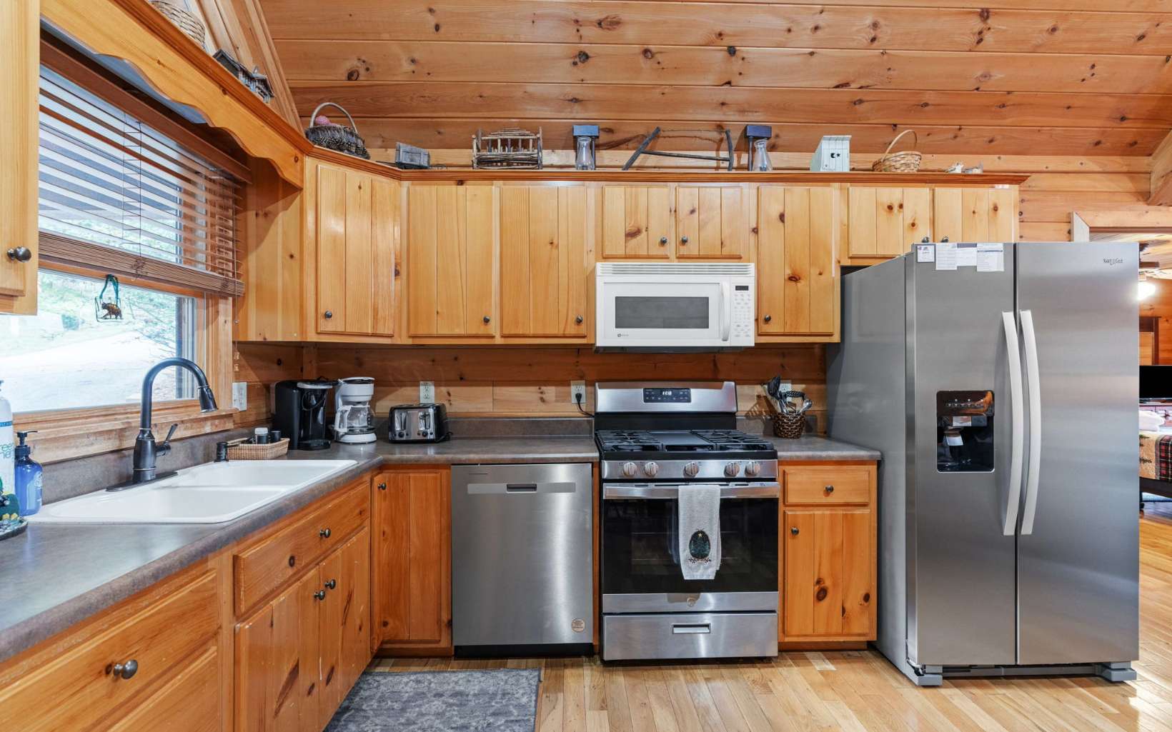 417319 Mineral Bluff Residential