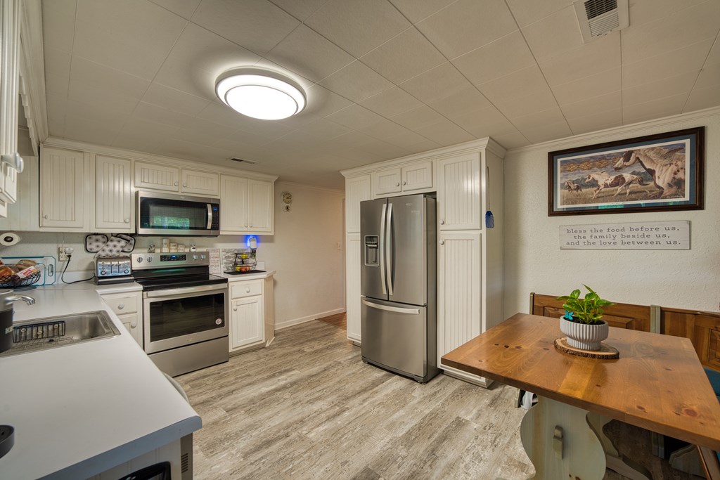 417322 Murphy Residential