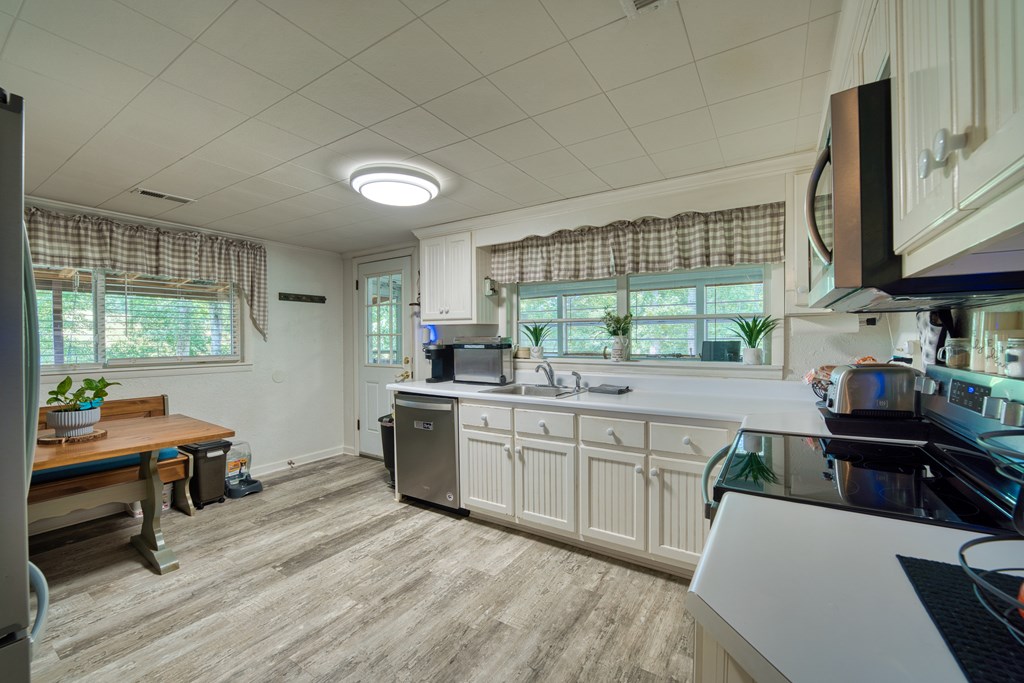417322 Murphy Residential