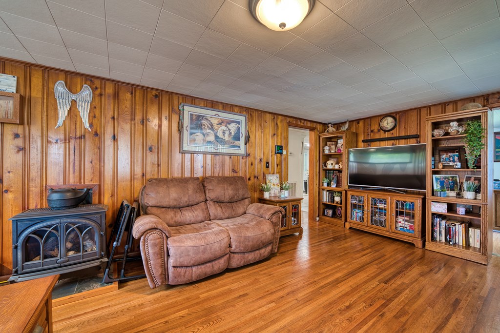 417322 Murphy Residential
