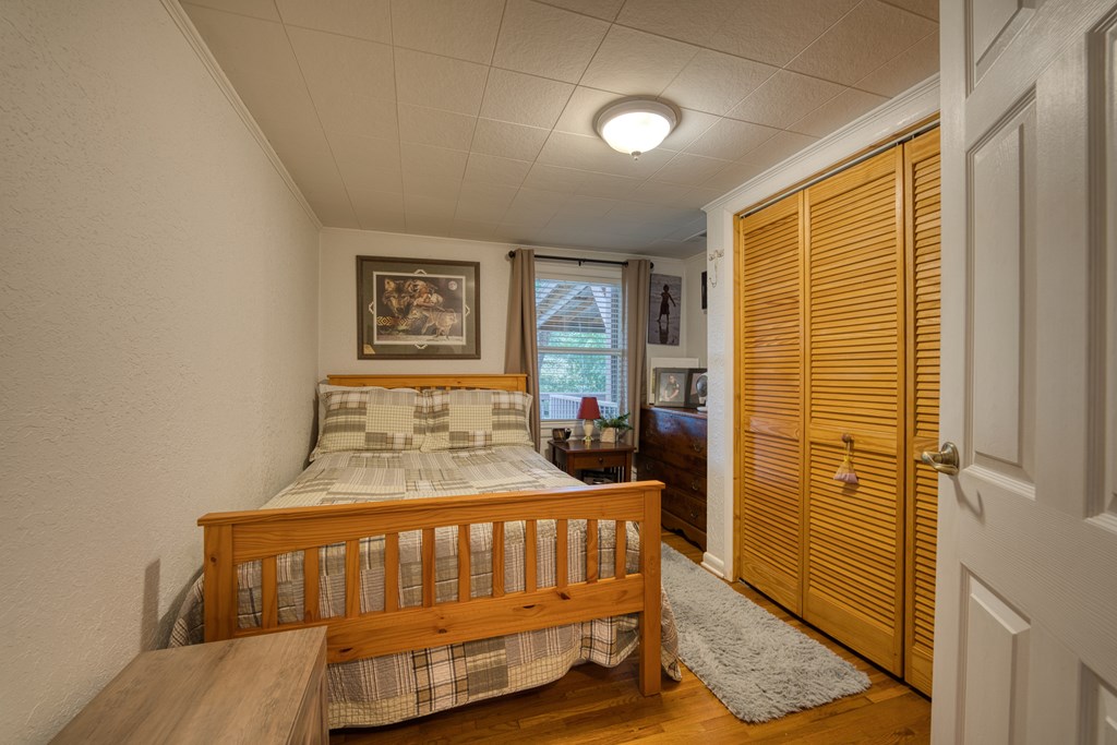 417322 Murphy Residential