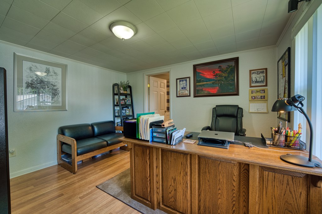 417322 Murphy Residential