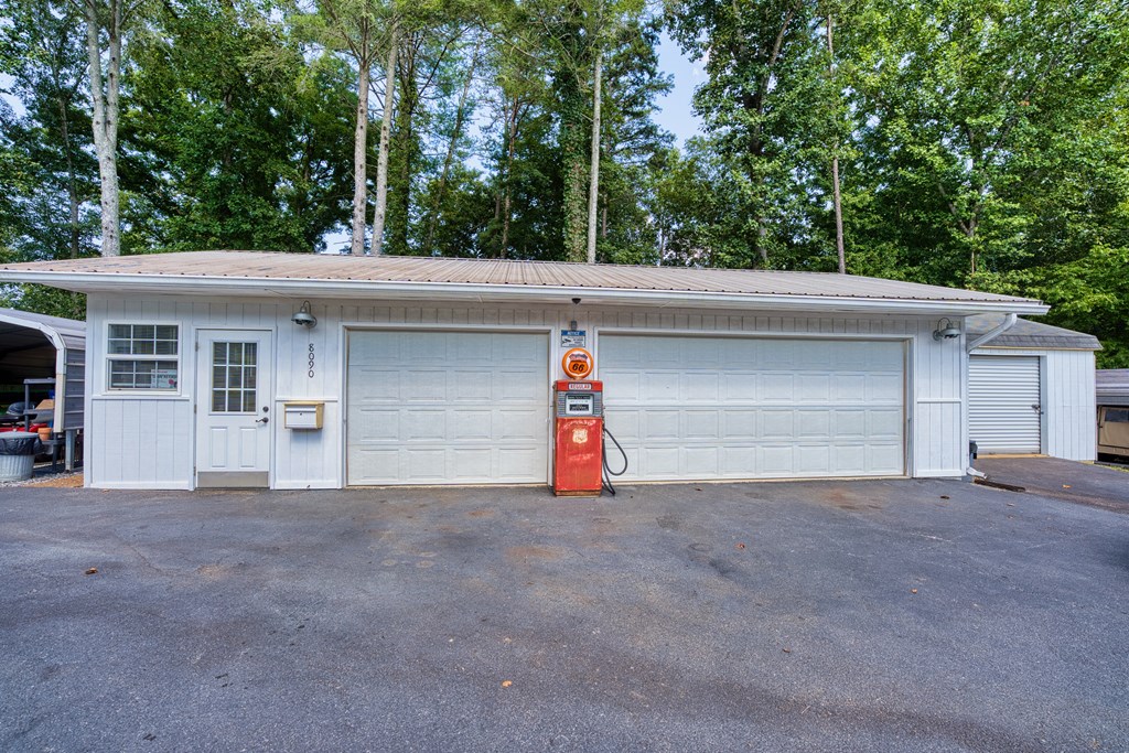417322 Murphy Residential
