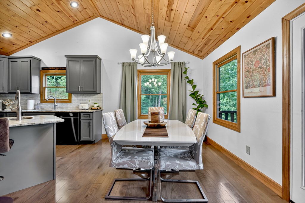417327 Murphy Residential
