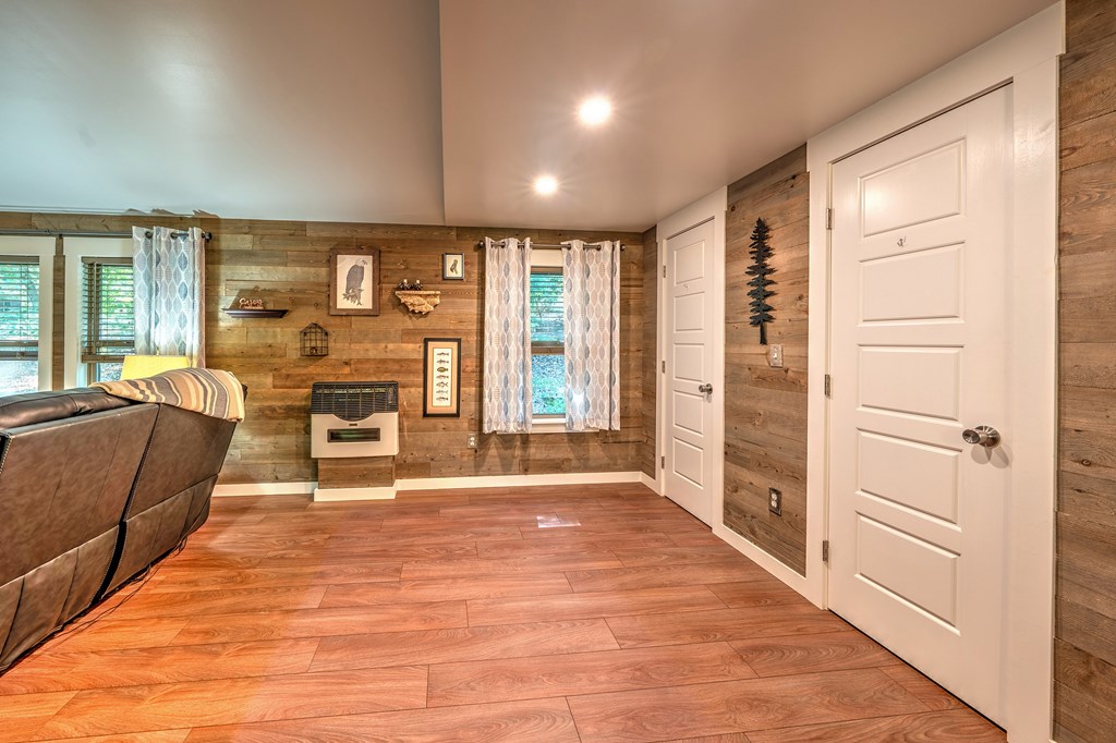 417329 Blairsville Residential