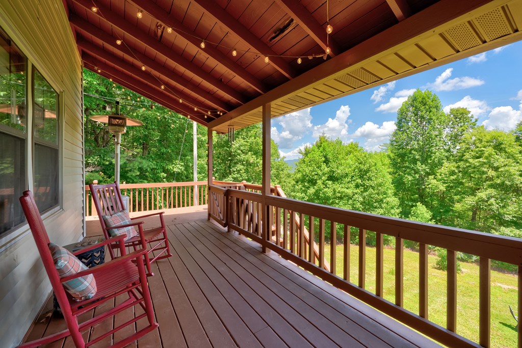 417330 Mineral Bluff Residential