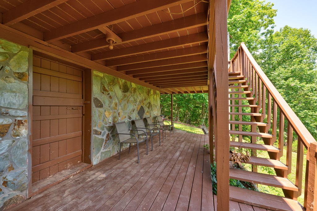 417330 Mineral Bluff Residential