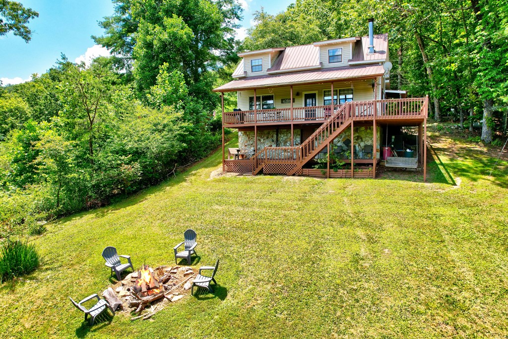 417330 Mineral Bluff Residential