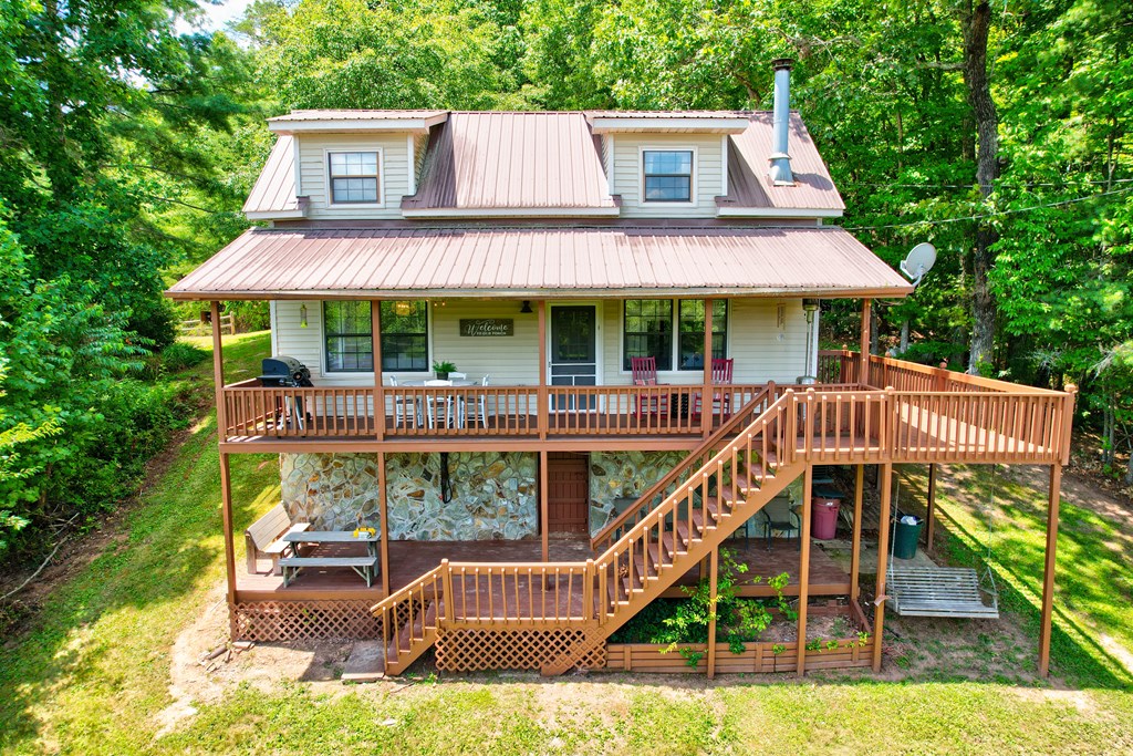 417330 Mineral Bluff Residential