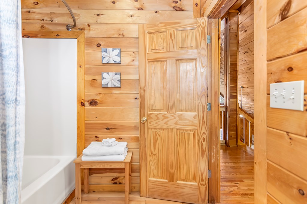 417332 Morganton Residential