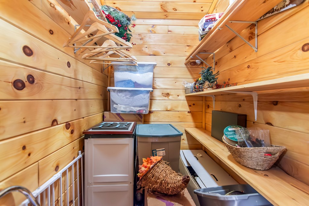 417332 Morganton Residential