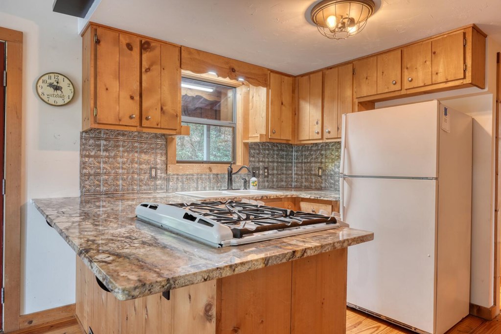417333 Blairsville Residential
