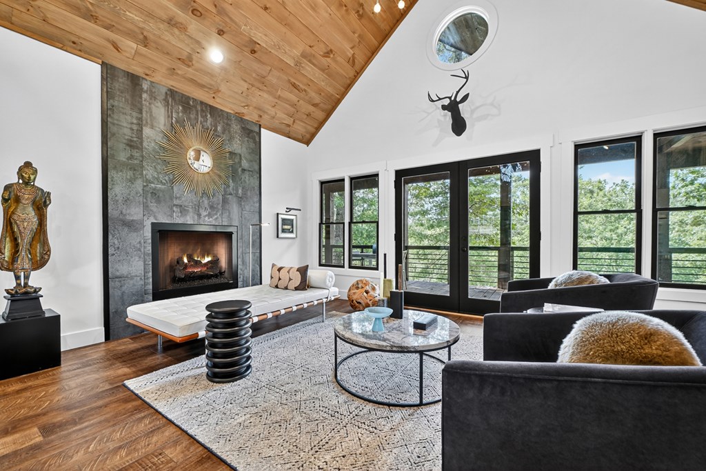 417344 Blue Ridge Residential