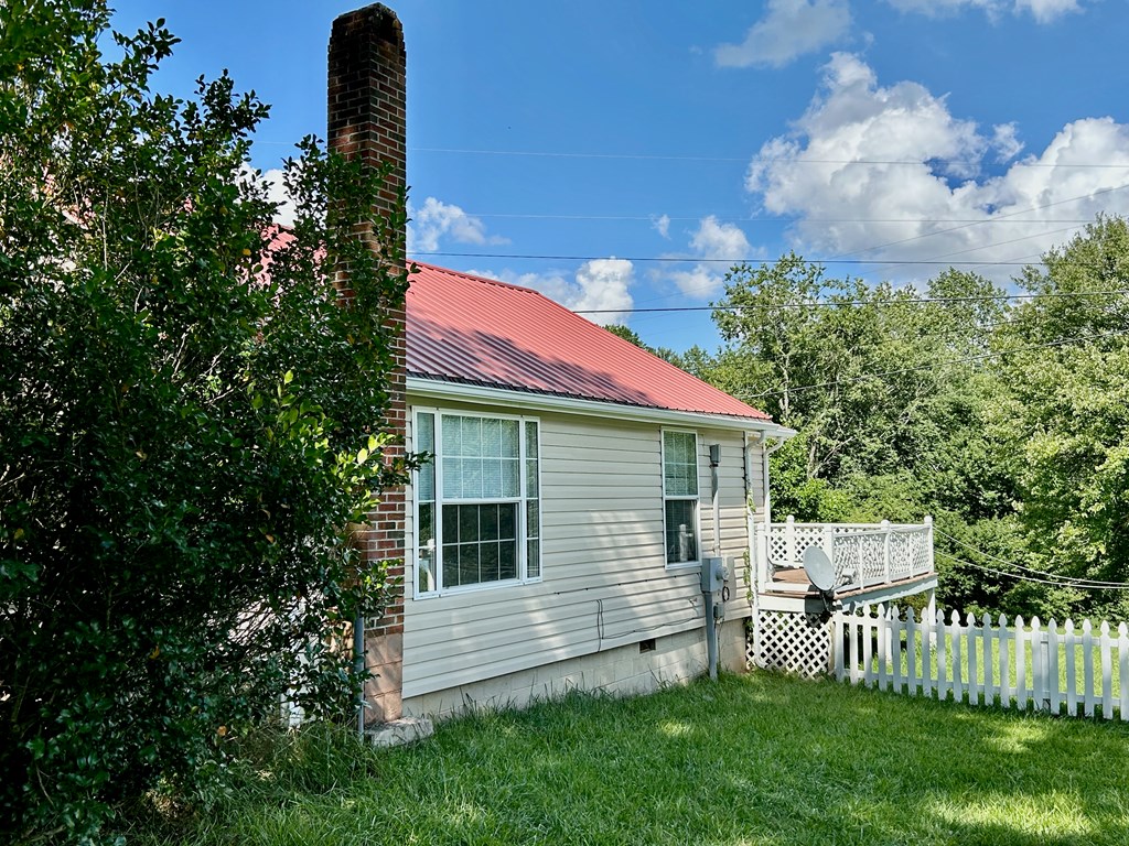 417345 Hayesville Residential