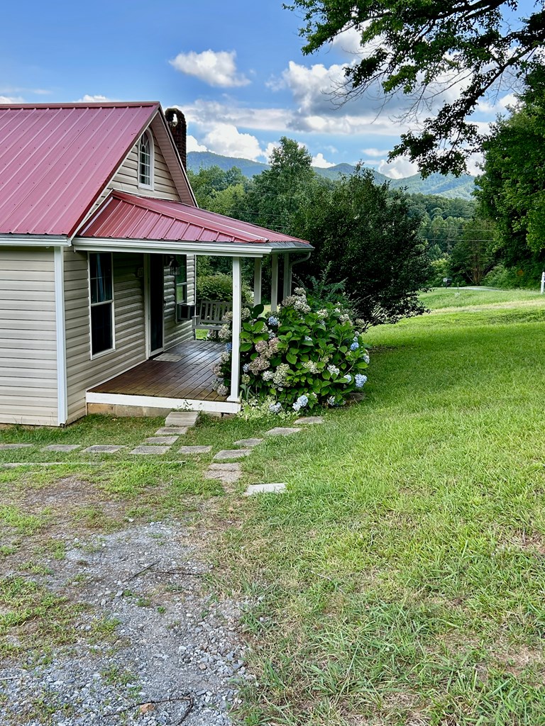 417345 Hayesville Residential