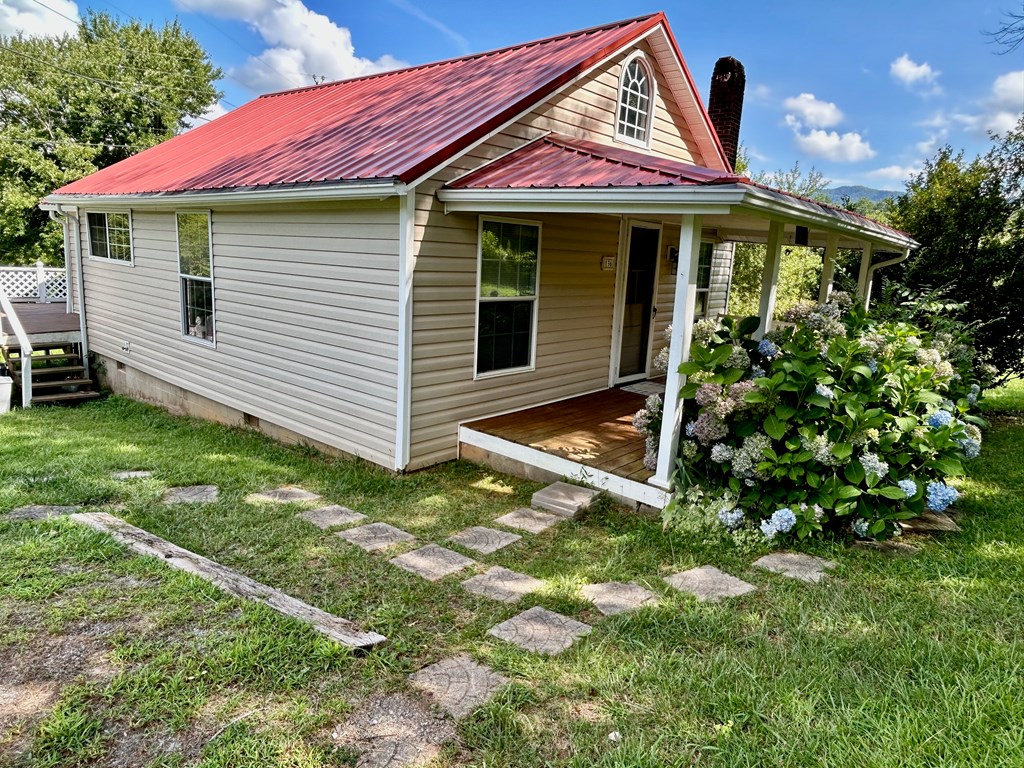 417345 Hayesville Residential