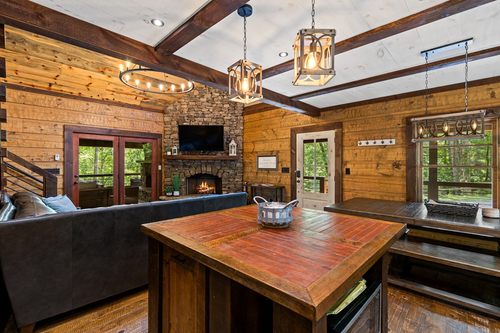 417354 Blue Ridge Residential