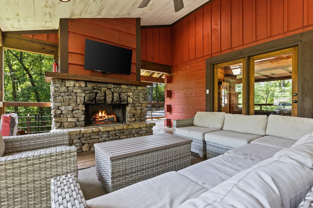 417354 Blue Ridge Residential