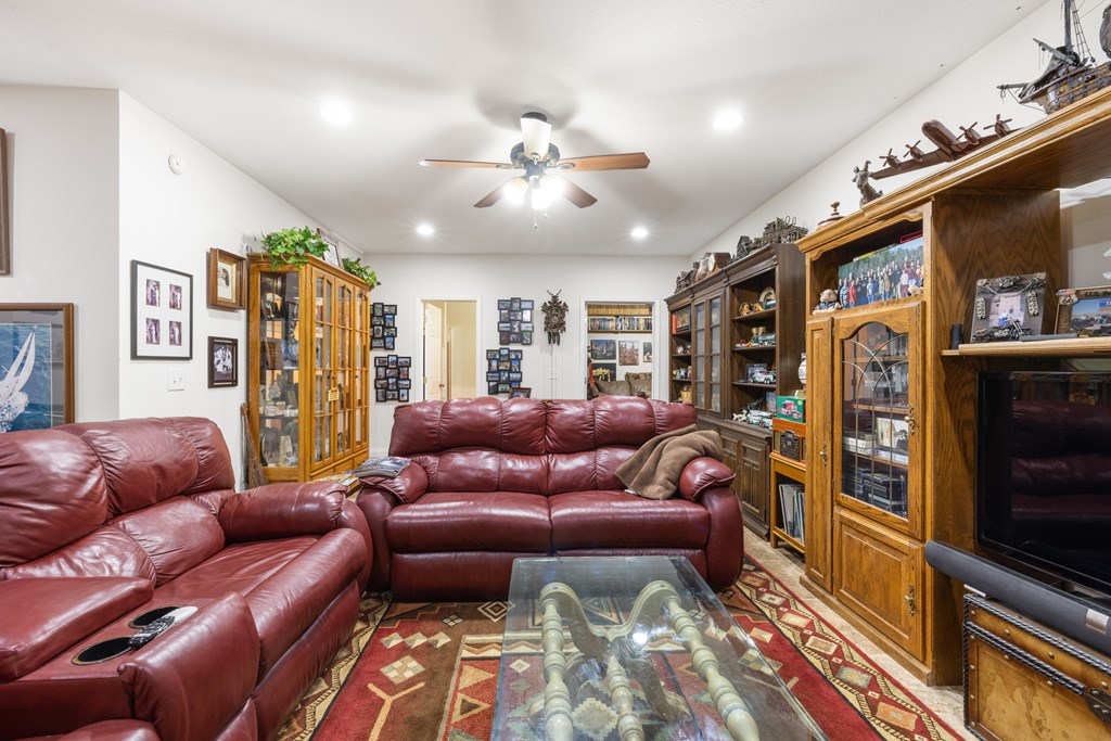 417361 Blairsville Residential