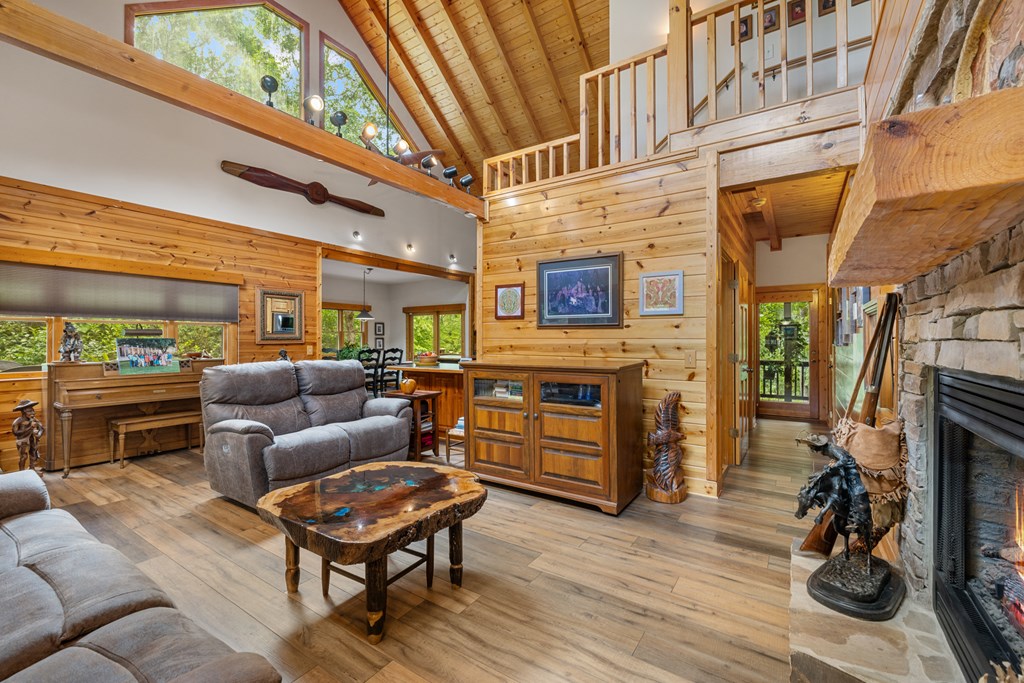 417361 Blairsville Residential