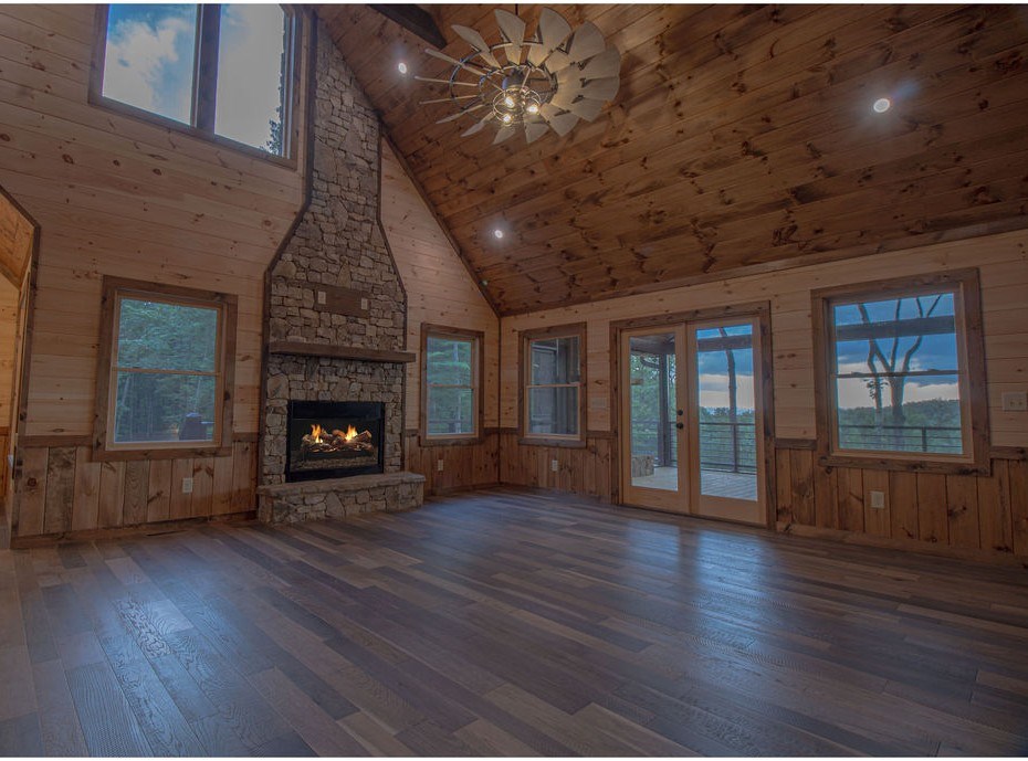 417364 Morganton Residential