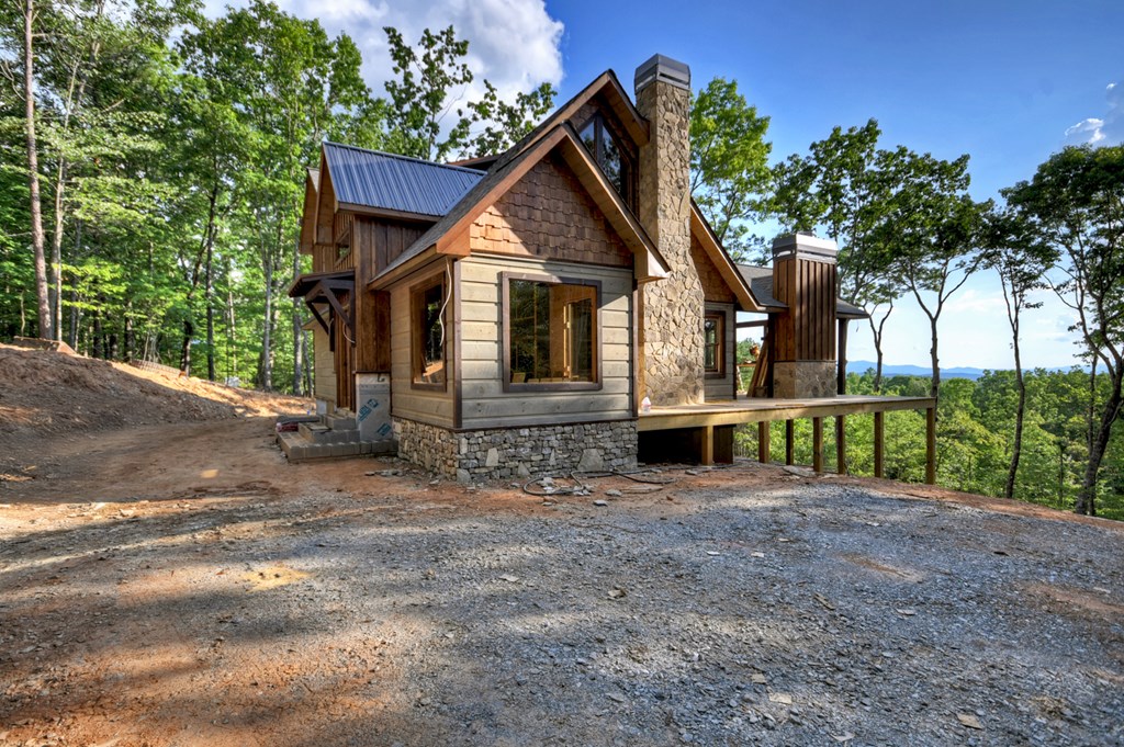 417372 Morganton Residential