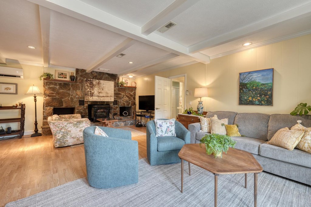 417376 Murphy Residential