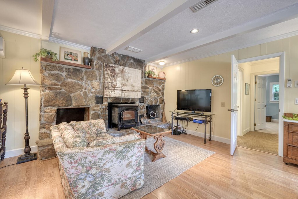 417376 Murphy Residential