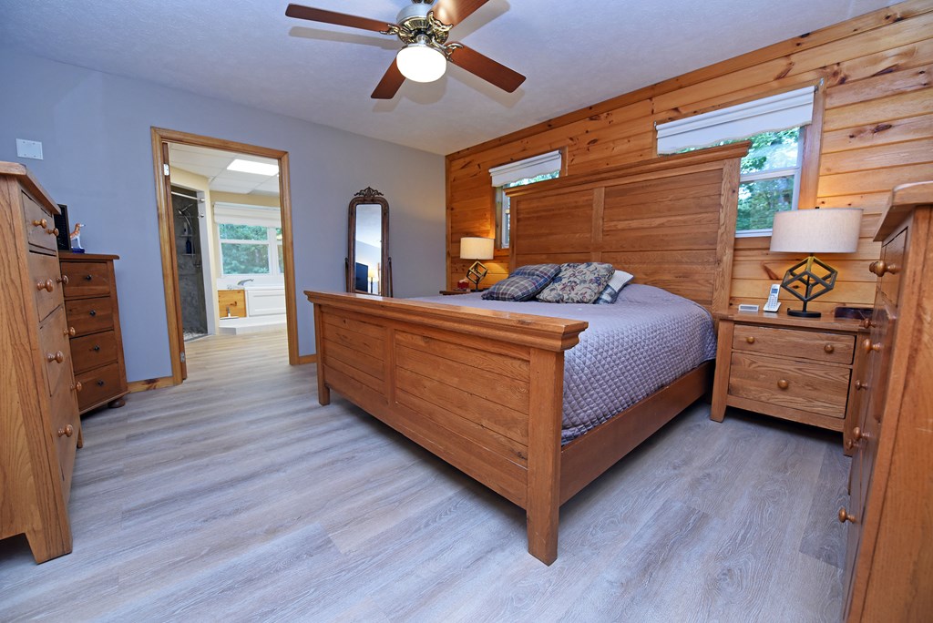 417379 Mineral Bluff Residential