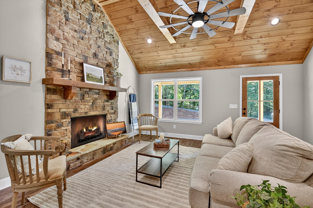 417380 Ellijay Residential