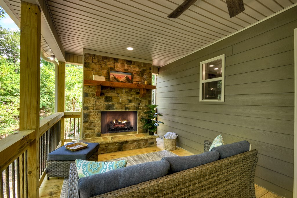 417380 Ellijay Residential
