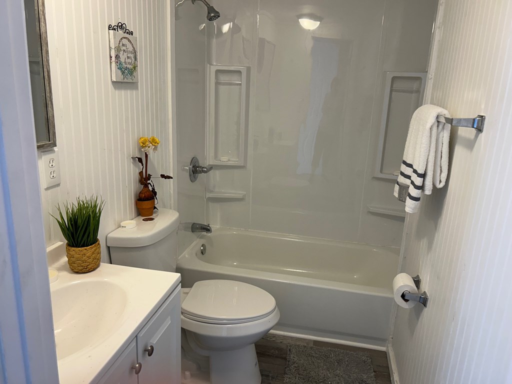 417382 Blairsville Residential