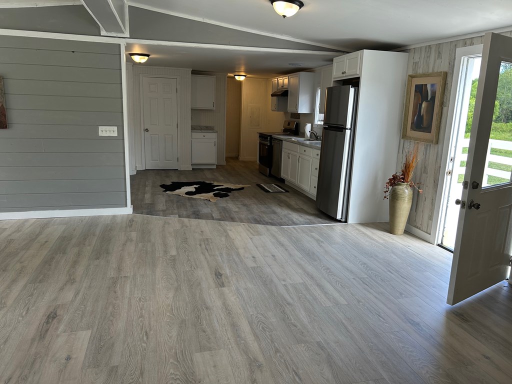 417382 Blairsville Residential
