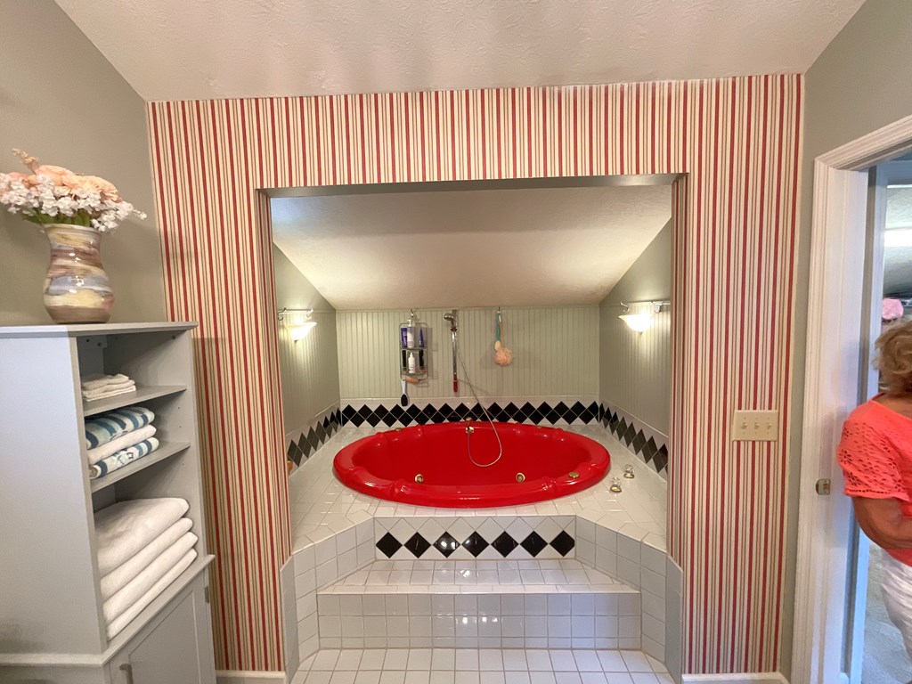 417385 Blairsville Residential