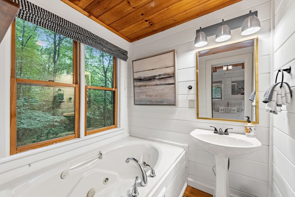 417394 Blue Ridge Residential