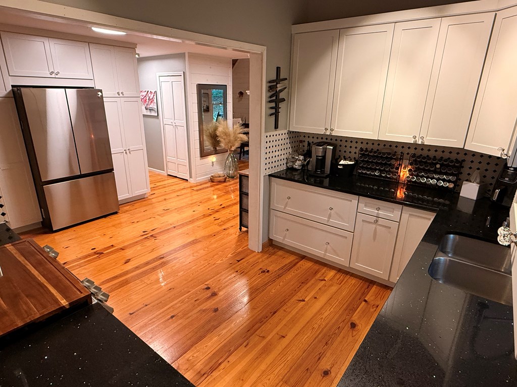 417398 Blue Ridge Residential