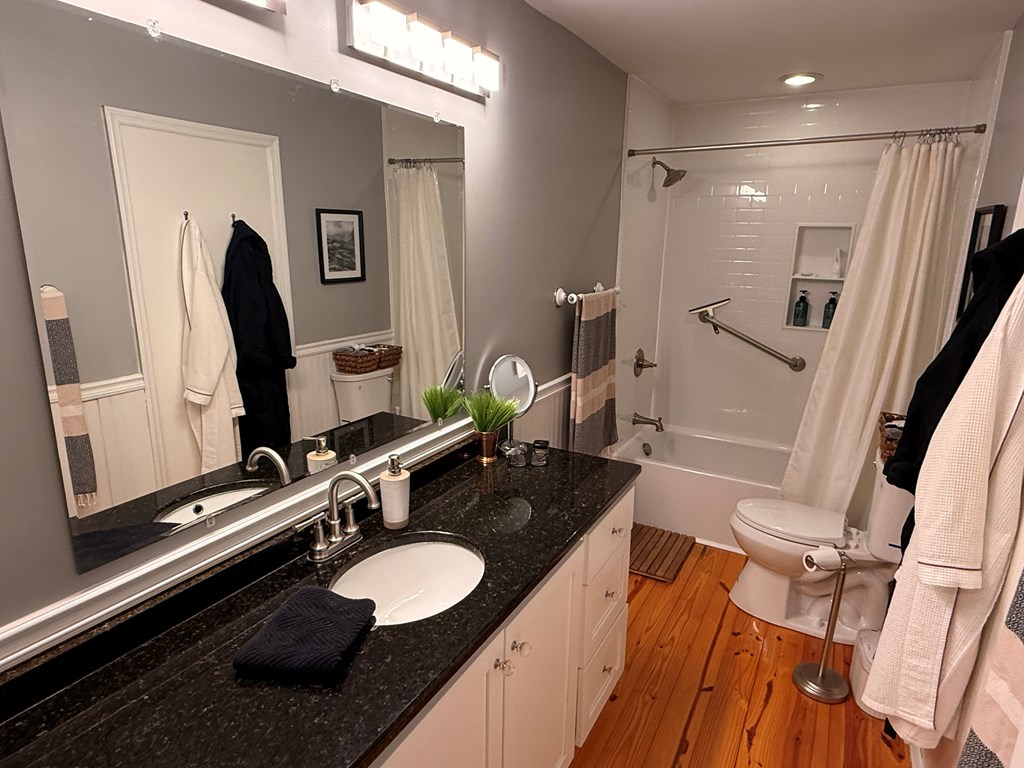 417398 Blue Ridge Residential