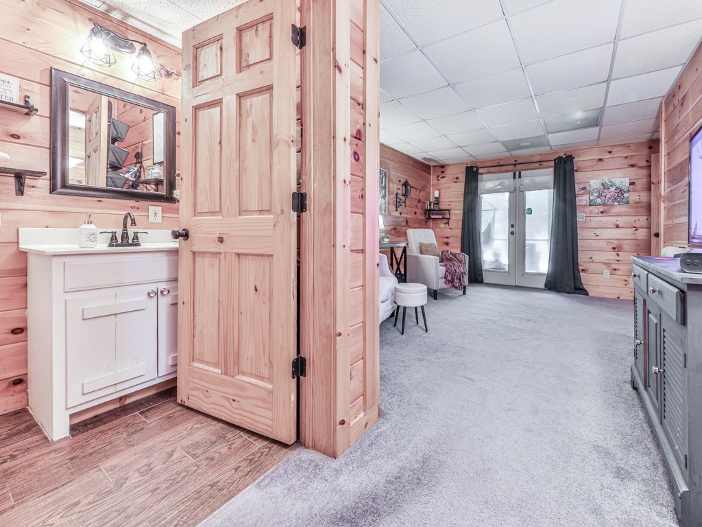 417403 Morganton Residential