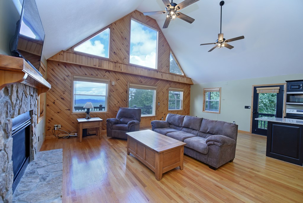 417405 Brasstown Residential