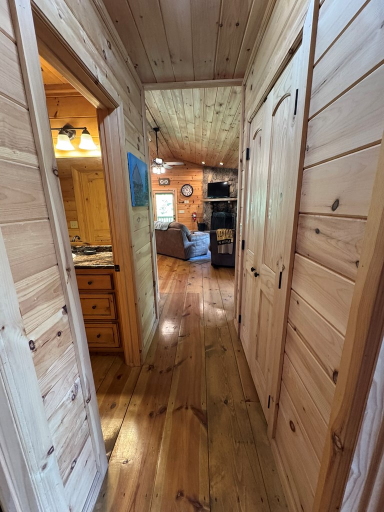 417409 Cherry Log Residential
