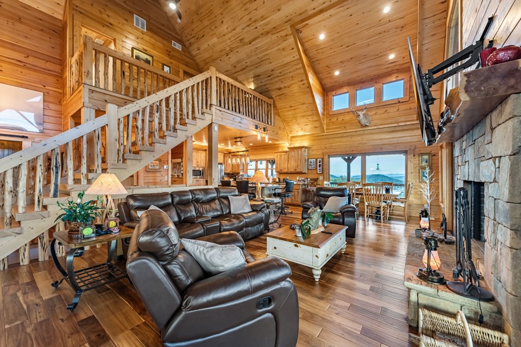 417418 Epworth Residential