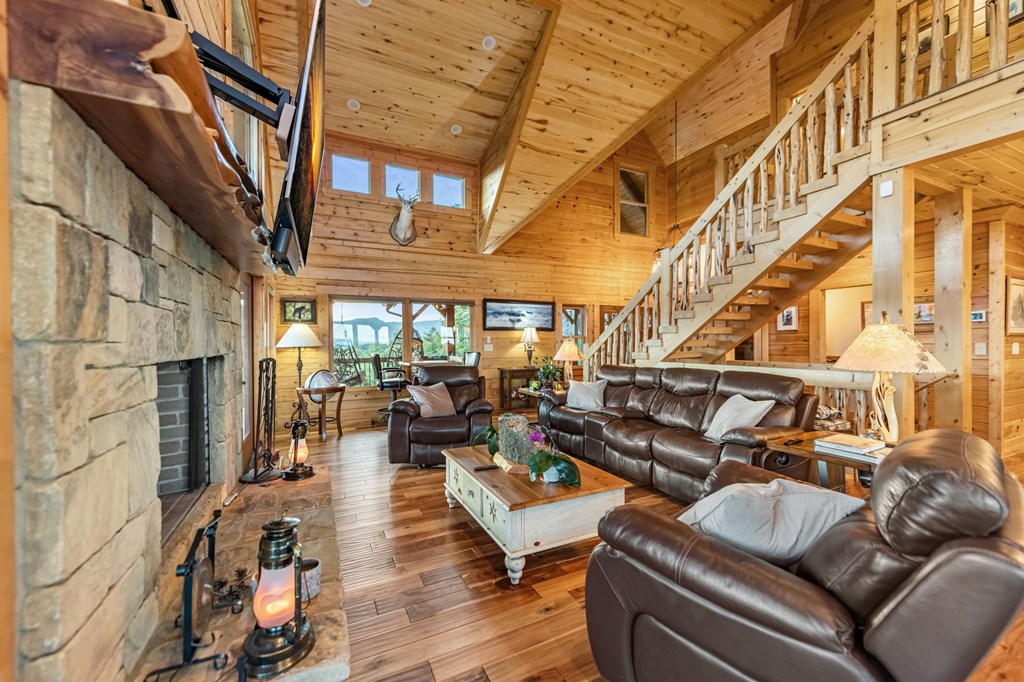 417418 Epworth Residential