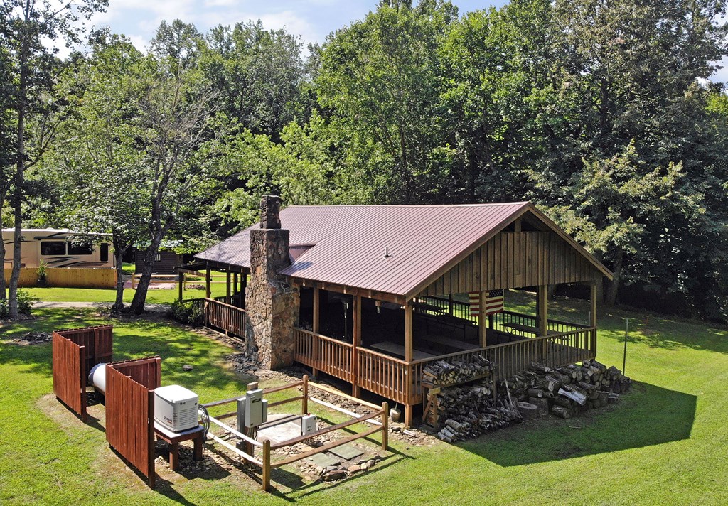 417424 Blairsville Residential